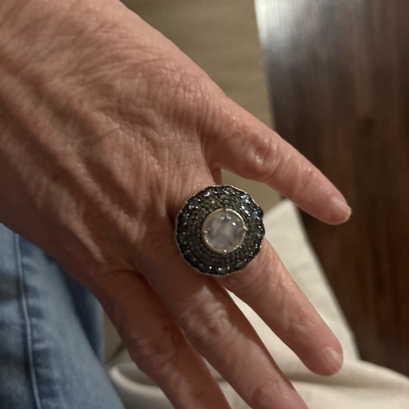 Judith Ripka Elegant Blue and Silver Women's Ring - Picture 3 of 9